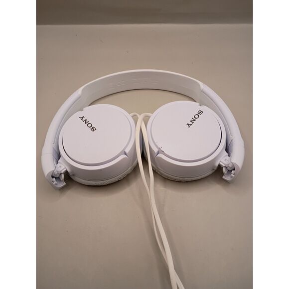 Sony MDR-ZX110NC Noise Cancelling Wired White Headphones TESTED WORKING - Picture 1 of 8